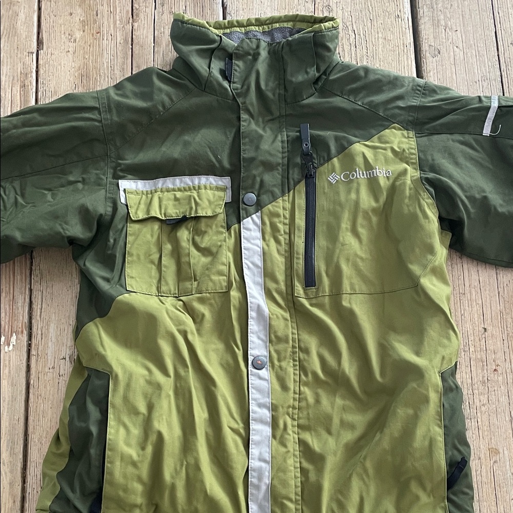 Columbia Kids Olive and Lime Puffer Jacket